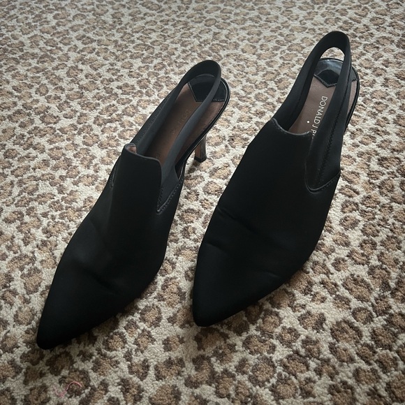 Donald J. Pliner Black Canvas Sling Back Heels. EUC!! - Picture 1 of 8